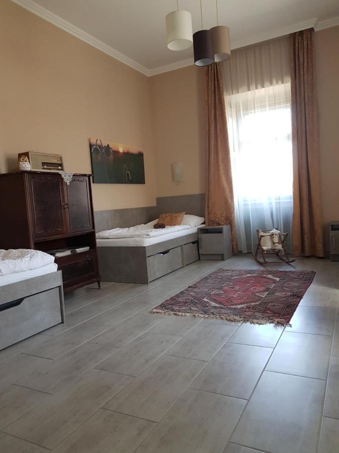 Ketbodonyi Apartments Exterior photo